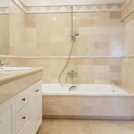 Szálloda Elviria Hills