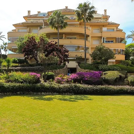 Elviria Hills Szálloda *