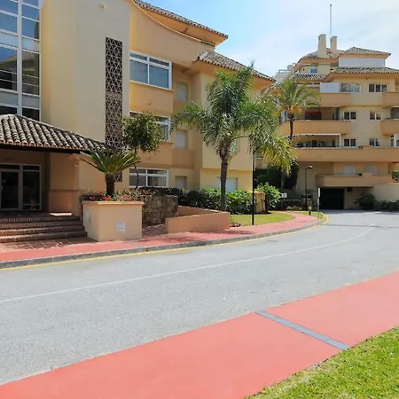 Apartment Elviria Hills Marbella