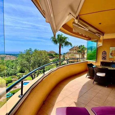 Apartment Elviria Hills Marbella