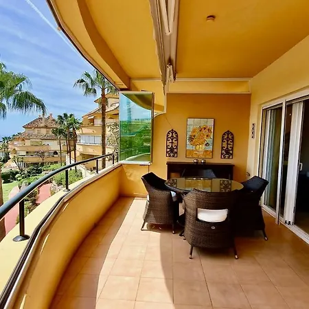 Elviria Hills Apartment Marbella
