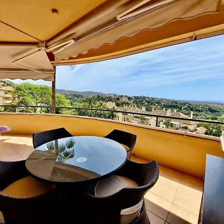 Apartment Elviria Hills