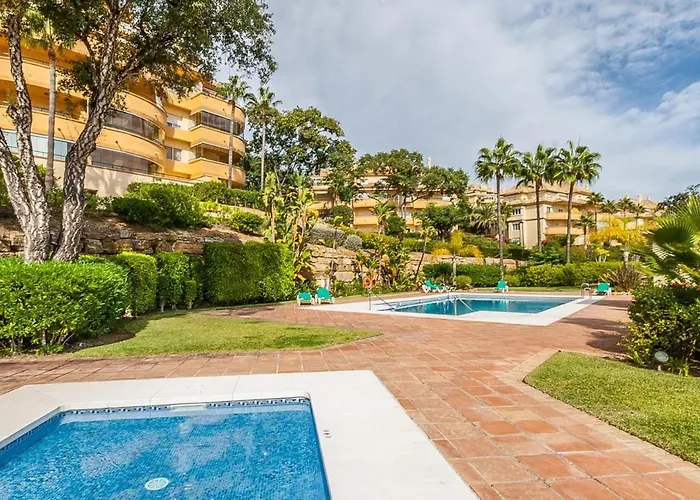 Elviria Hills ホテル